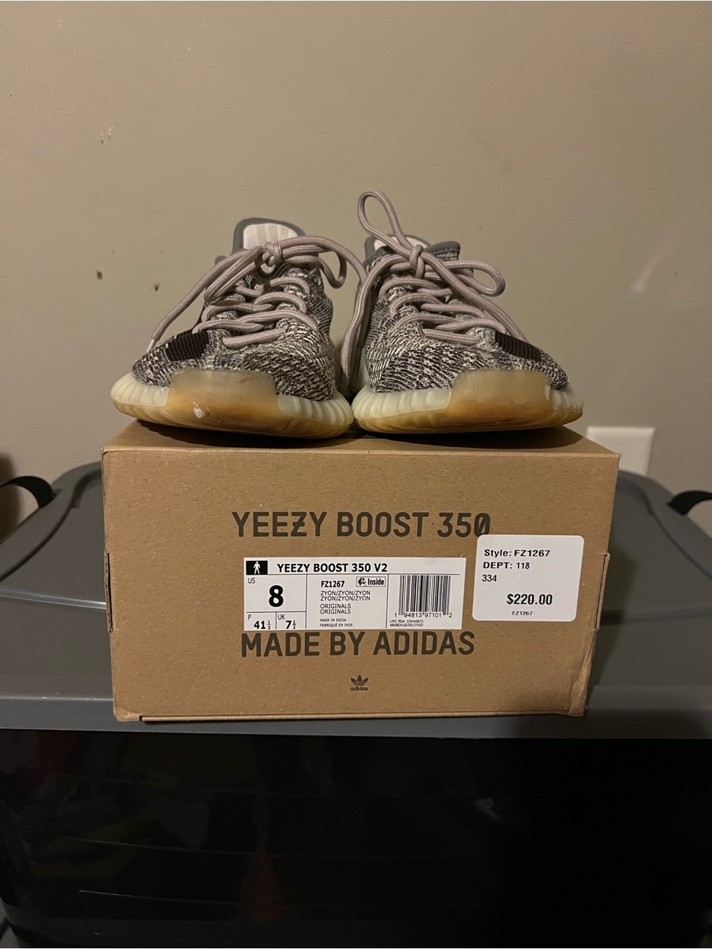 Yeezy Sneakers in Grey and Cream